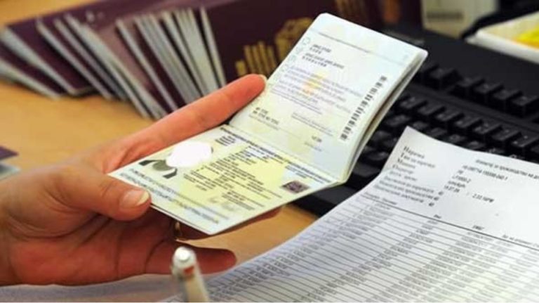 Ηράκλειο: Τέσσερις συλλήψεις στο αεροδρόμιο «Ν. Καζαντζάκης»