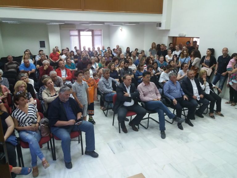 Αναζητούν λύση στη στέγαση του Δημοτικού Ανδραβίδας