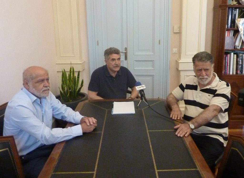Κέρκυρα: Συνάντηση Κ. Νικολούζου με Γ. Μαχειμάρη και Κ. Λέσση