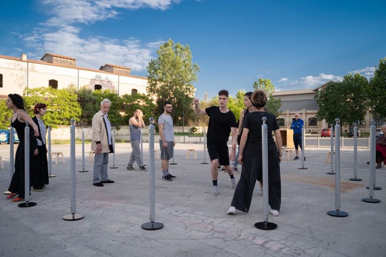 Ερευνητικό εργαστήρι υποκριτικής με το Θωμά Βελισσάρη από το LABattoir