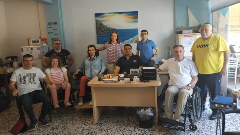 Για προβλήματα των κινητικά αναπήρων ενημερώθηκε σήμερα η Κ. Παπανάτσιου