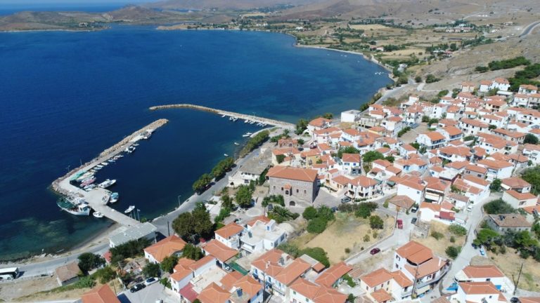 Έκτακτο δρομολόγιο του ΚΤΕΛ Λέσβου στην πρώτη προσέγγιση πλοίου στο Σίγρι
