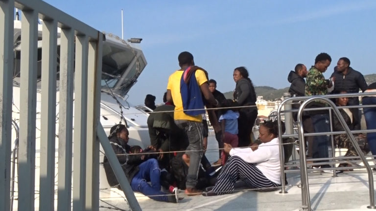 Τραγωδία χωρίς τέλος-Δύο μικρά παιδιά μεταξύ των επτά νεκρών του ναυαγίου
