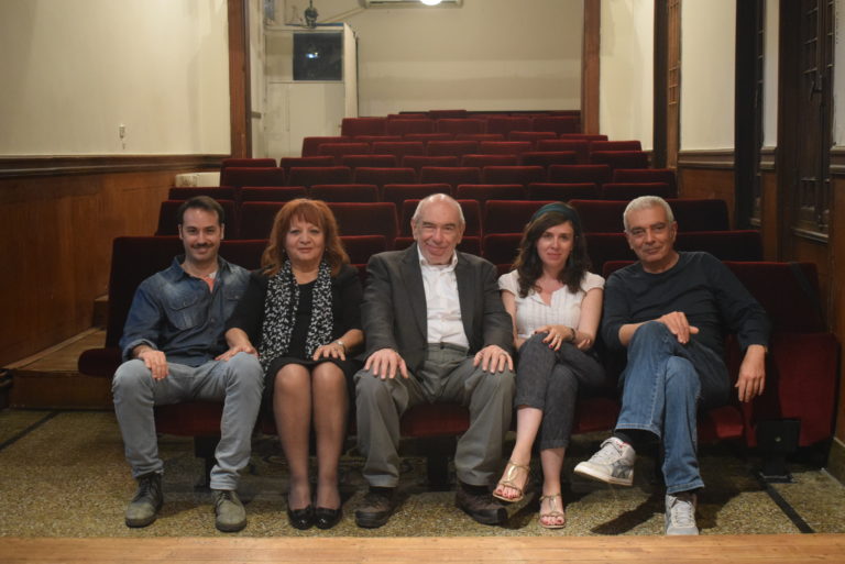 «Η μέση διάρκεια ζωής των πλυντηρίων» στο Θέατρο «Πρόβα»