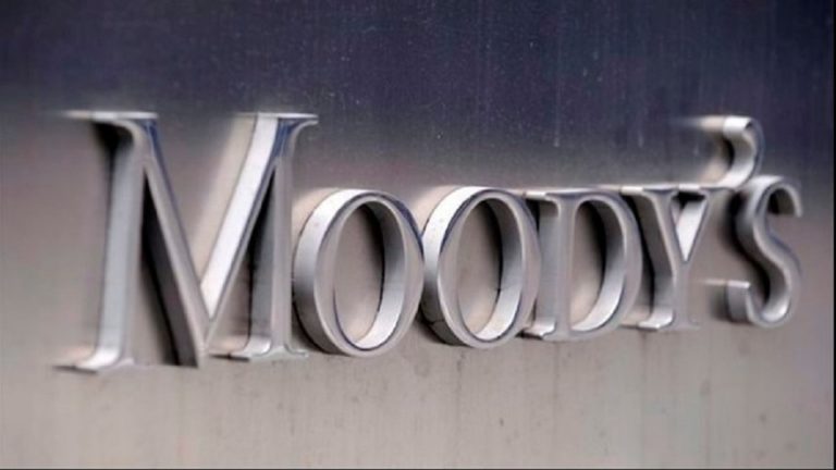 Σε πτωτική αναθεώρηση των προβλέψεων για την παγκόσμια οικονομία προχώρησε ο Moody’s
