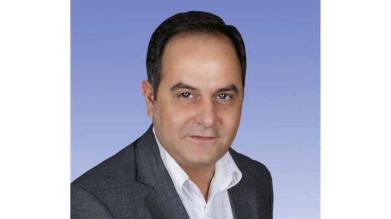 Νέος Δήμαρχος Καρδίτσας ο Βασίλης Τσιάκος