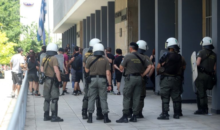 Την Τρίτη 18/6 απολογούνται οι συλληφθέντες για τη ληστεία στο ΑΧΕΠΑ (video)