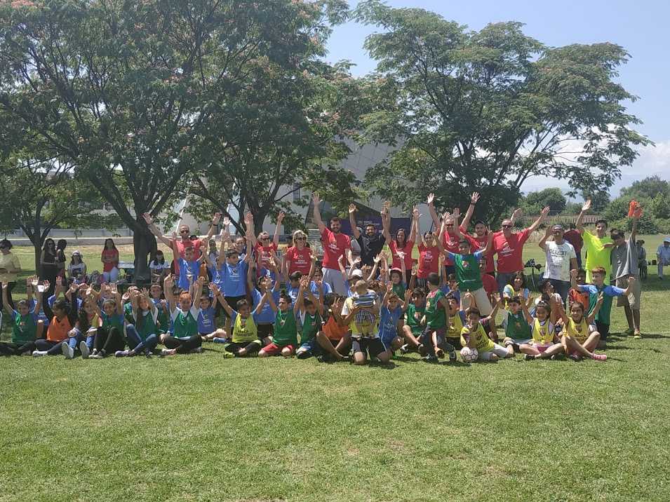 Η ομάδα FutbolNet στον εορτασμό της Ημέρας Προσφύγων