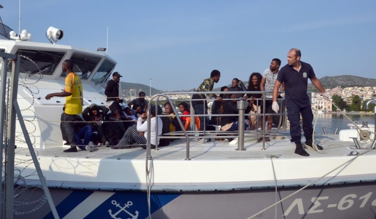 Λέσβος: 7 νεκροί σε ναυάγιο σκάφους που μετέφερε μετανάστες (video)