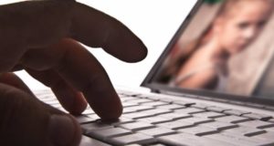 Συνελήφθη 38χρονος για πορνογραφία ανηλίκων