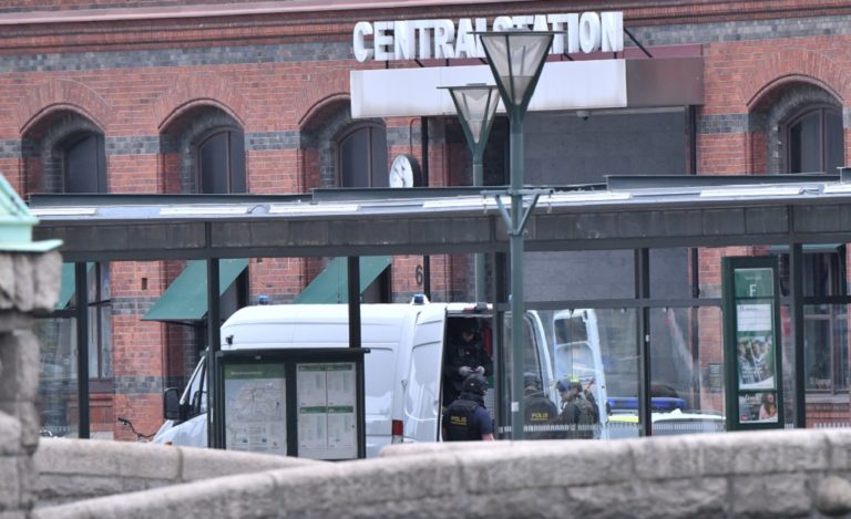 Σουηδία: Η αστυνομία πυροβόλησε έναν άνδρα στον κεντρικό σιδηροδρομικό σταθμό της πόλης Μάλμο