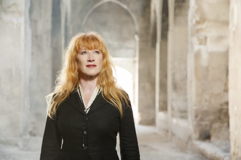 H Loreena McKennitt live στο Θέατρο Γης και στο Ωδείο Ηρώδου Αττικού