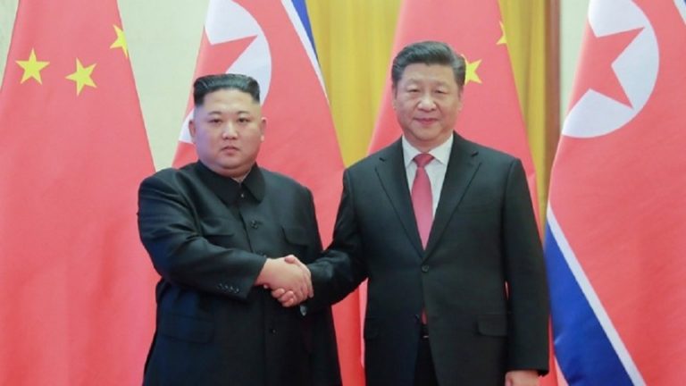 Βόρεια Κορέα: Συνάντηση του προέδρου της Κίνας με τον Κιμ Γιονγκ Ουν