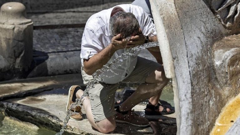 Γαλλία: Άλλοι 3 άνθρωποι έχασαν τη ζωή τους λόγω του καύσωνα