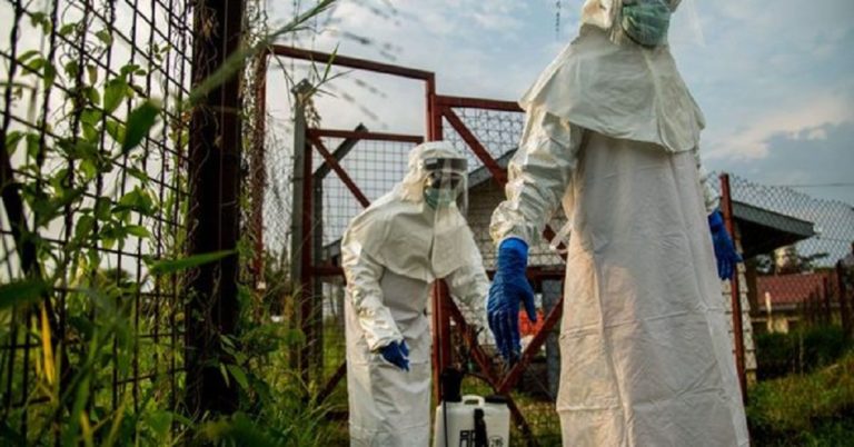 Ο Έμπολα πέρασε στην Ουγκάντα- Πέθανε 5χρονο αγοράκι