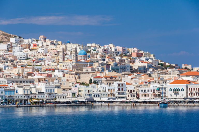 Περιοδεία κλιμακίου του ΠΑΣΟΚ στη Σύρο
