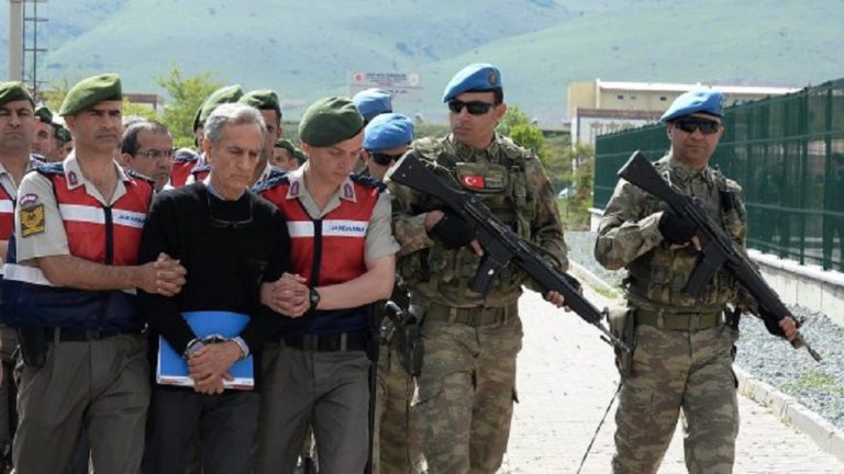 141 φορές ισόβια για 24 Τούρκους- Δίκες για το αποτυχημένο πραξικόπημα