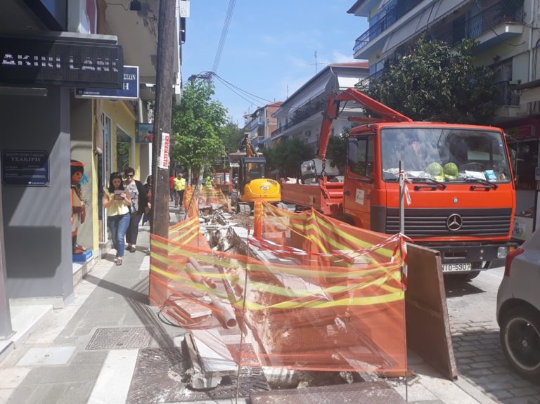 Πτολεμαΐδα: Γύρω από το κέντρο η υπογείωση καλωδίων της ΔΕΗ