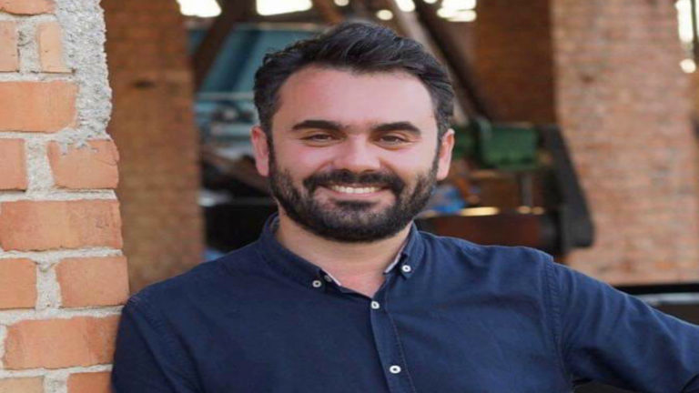 Ευχαριστήρια επιστολή Άκη Καλαμαρά