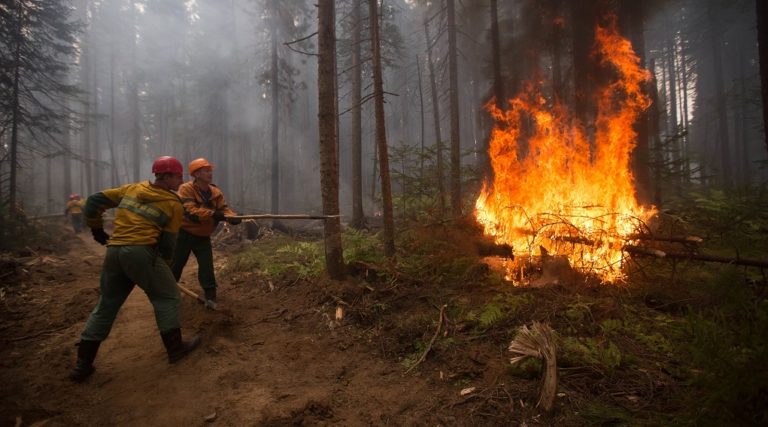 Σε κατάσταση εκτάκτου ανάγκης η Σιβηρία λόγω καταστροφικών πυρκαγιών