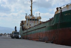Αντιμετώπιση κλίσης για φορτηγό πλοίο SKYLARK και ολοκλήρωση άντλησης καυσίμων και καταλοίπων