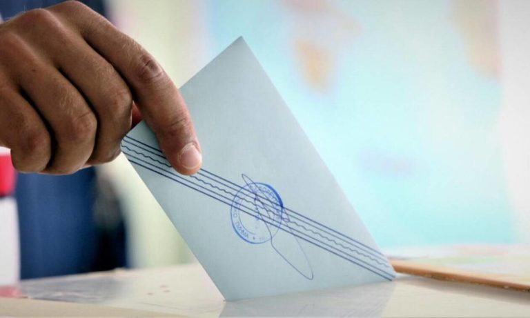 Η νέα κυβερνητική πρόταση για την ψήφο των αποδήμων στα χέρια των κομμάτων