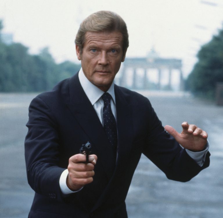 ΕΡΤ2 -«Τζέιμς Μποντ, Πράκτωρ 007: Επιχείρηση Οκτόπουσι»