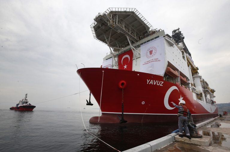 ΕΕ: Εξετάζονται κυρώσεις κατά της Τουρκίας για τις παράνομες γεωτρήσεις