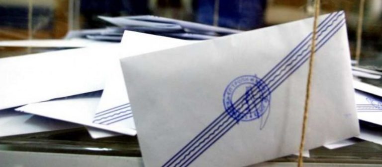 Κ. Μποτόπουλος: Τι προβλέπει το θεσμικό πλαίσιο για το «κόμμα Κασιδιάρη» (video)