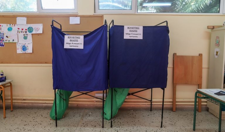 Ομαλή η εκλογική διαδικασία- Μάθε πού ψηφίζεις (video)