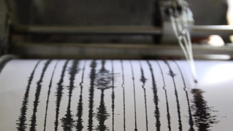 Δεν εμπνέει ανησυχία ο σεισμός μέσου εστιακού βάθους 5,1Ρίχτερ στην Κρήτη (video)