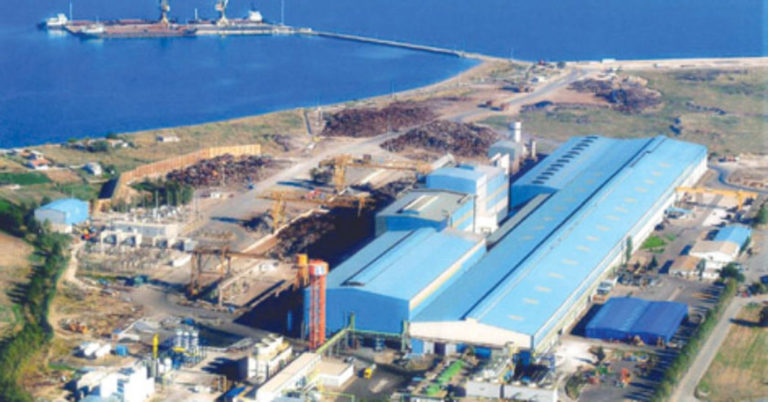 Φωτιά σε σκραπ στο εργοστάσιο της Sovel-Πυκνό σύννεφο καπνού αναμένεται  στο Βόλο