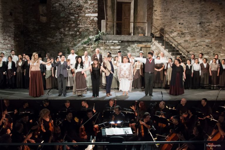 «Cavalleria Rusticana»: Απόψε αντί για αύριο στο Φεστιβάλ Επταπυργίου – Ενθουσίασε η πρεμιέρα