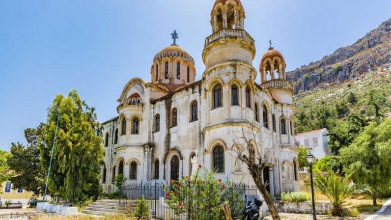 Την ανακαίνιση του Αγίου Γεωργίου στο Καστελλόριζο αναλαμβάνει η «Αιγέας»
