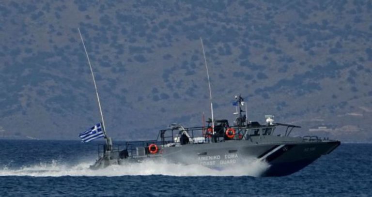 Ακυβερνησία πλοίου στη θάλασσα της Ιεράπετρας