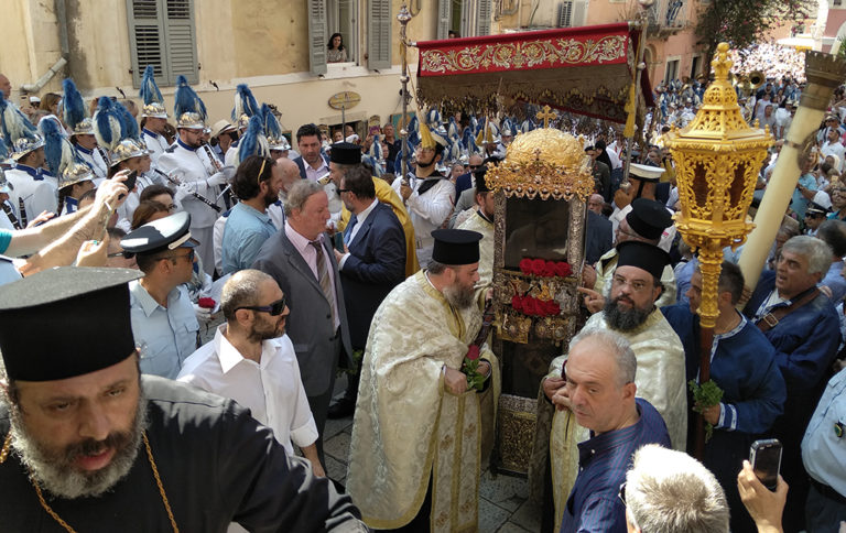 Κέρκυρα: Με λαμπρότητα η λιτανεία του Αγ. Σπυρίδωνος. (audio)