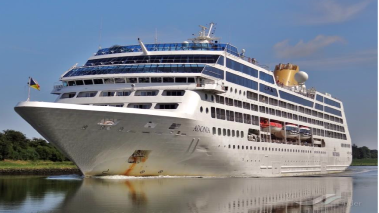 Καταπλέει αύριο το κρουαζιερόπλοιο «Azamara Pursuit»