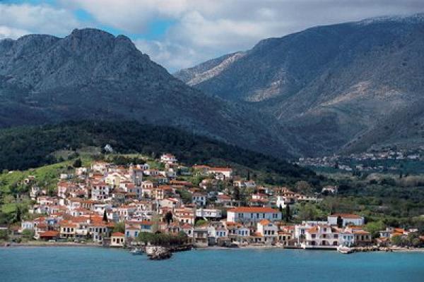 Πρόσφυγες στα Πάρπαντα Καρδαμύλων- ένας νεκρός