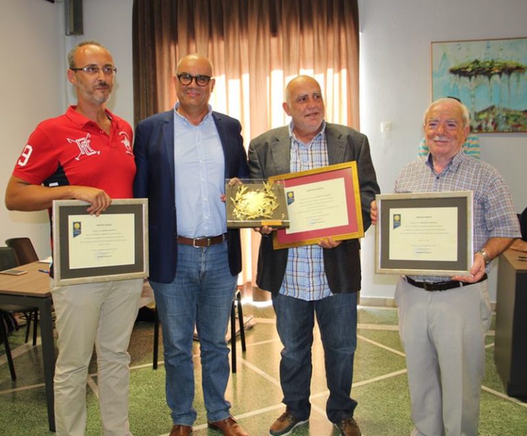 Τιμητικές διακρίσεις από το Δήμο Χανίων