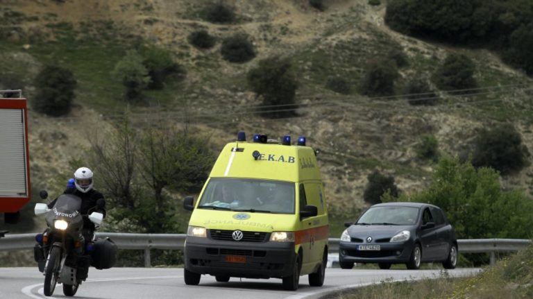 Σοβαρή η κατάσταση του 20χρονου που έπεσε από μπαλκόνι