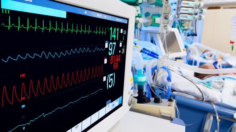Στη ΜΕΘ Χανιώτης μετά από χτύπημα στη διάρκεια καυγά
