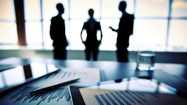 Καταργείται το βάσιμο της απόλυσης – Υπεγράφη η εγκύκλιος εφαρμογής