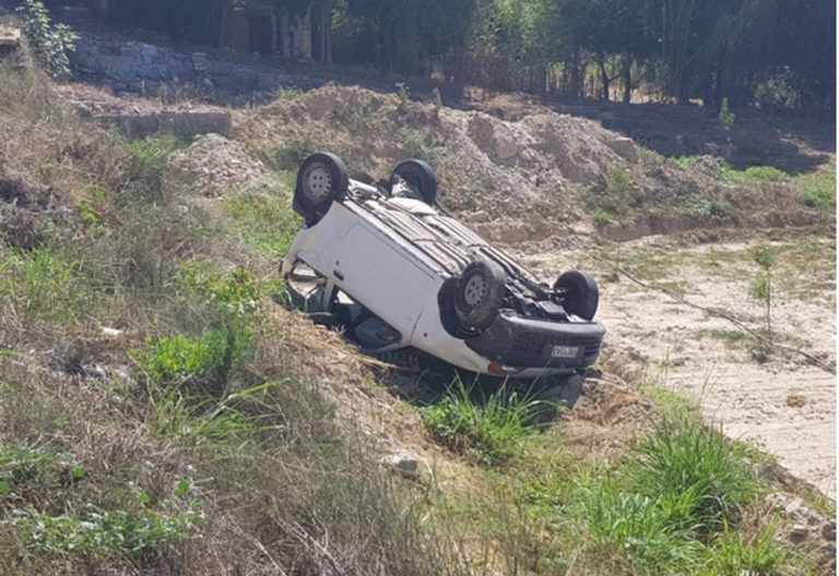 Εκλεψε φορτηγάκι και τραυματίστηκε σε τροχαίο