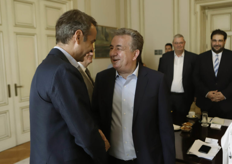 ΒΟΑΚ και έργα ανάπτυξης της Κρήτης στον Πρωθυπουργό από τον Περιφερειάρχη