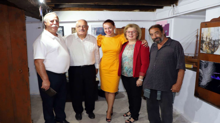 Πραγματοποιήθηκαν τα εγκαίνια της έκθεσης «Τα καΐκια που πληγώναμε» στη Σκόπελο