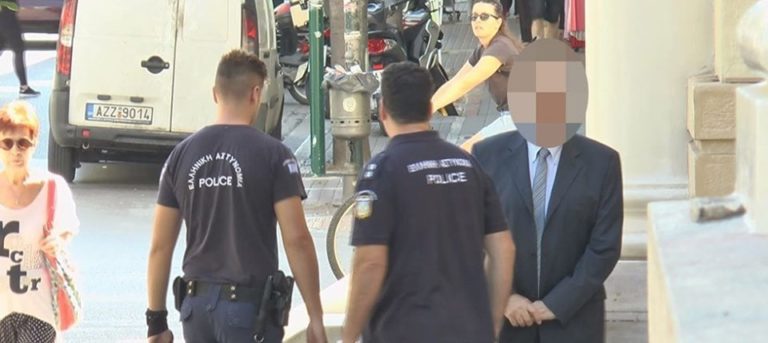 Αφέθηκε ελεύθερος ο δάσκαλος από τη Ζάκυνθο