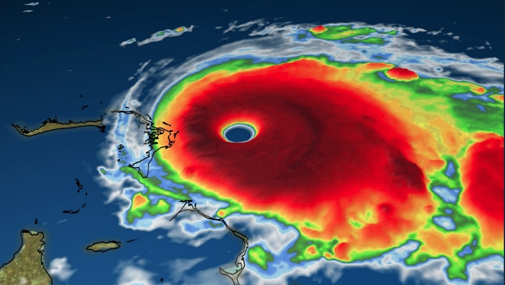 Μπαχάμες: Στην κατηγορία 5 ο κυκλώνας Ντόριαν-Σε επιφυλακή οι κάτοικοι (video)