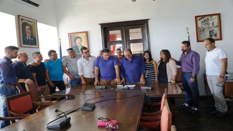 Ανέλαβαν καθήκοντα έντεκα μόνιμοι υπάλληλοι στον Δήμο Ζαγοράς – Μουρεσίου