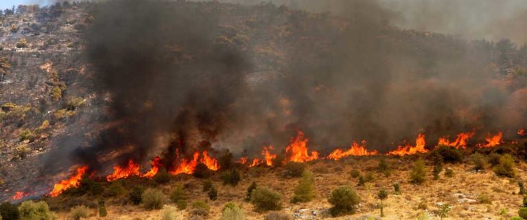 Υψηλός ο κίνδυνος πυρκαγιάς τη Δευτέρα στην Κρήτη