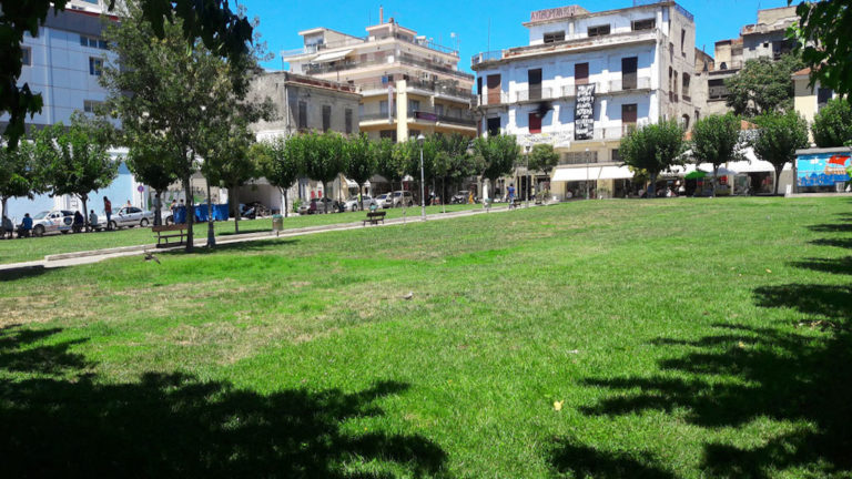 Αλλάζει όψη η πλατεία Πανεπιστημίου στο κέντρο του Βόλου